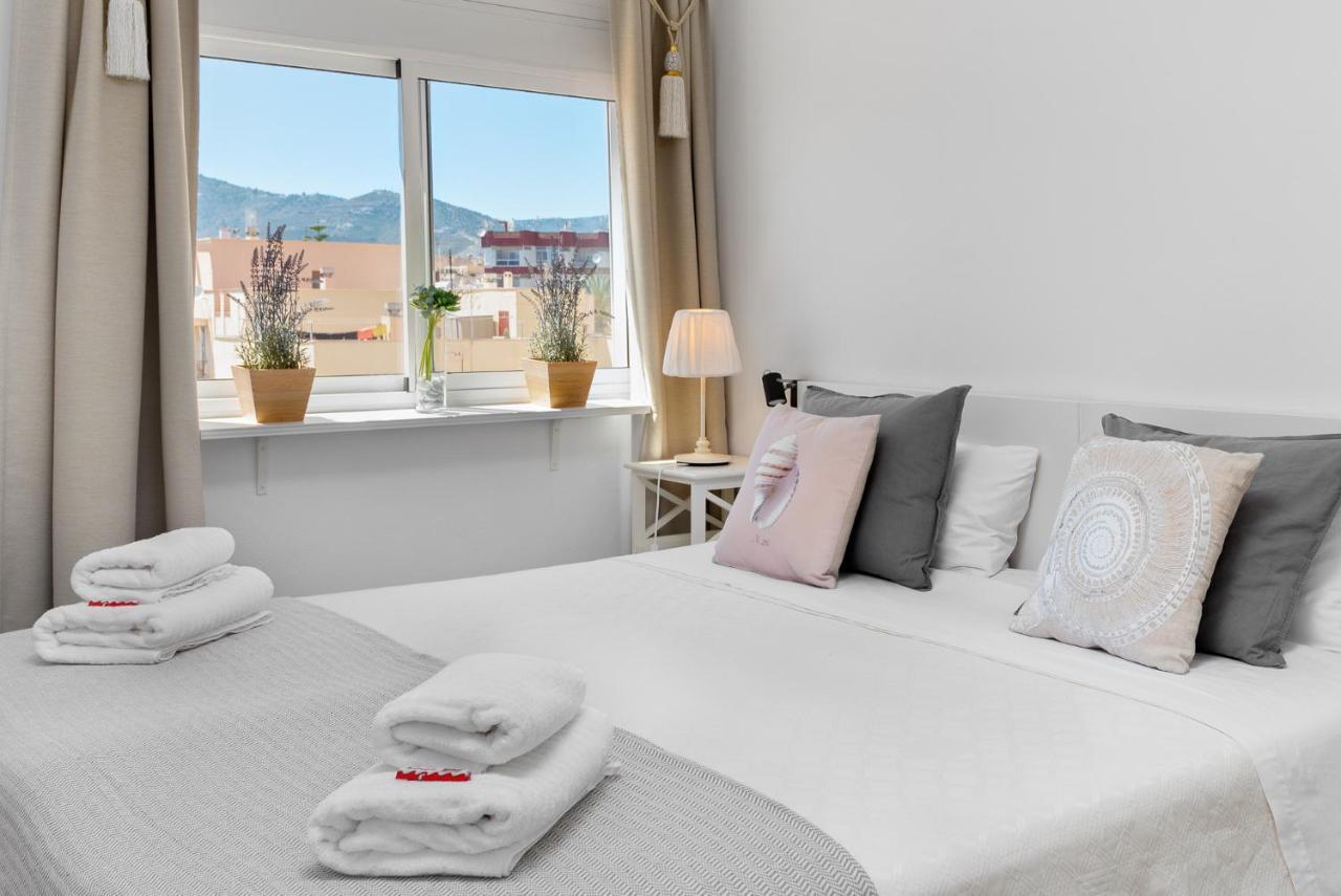 Cozy Apartment Next To The Beach And Nerja Center Exterior foto